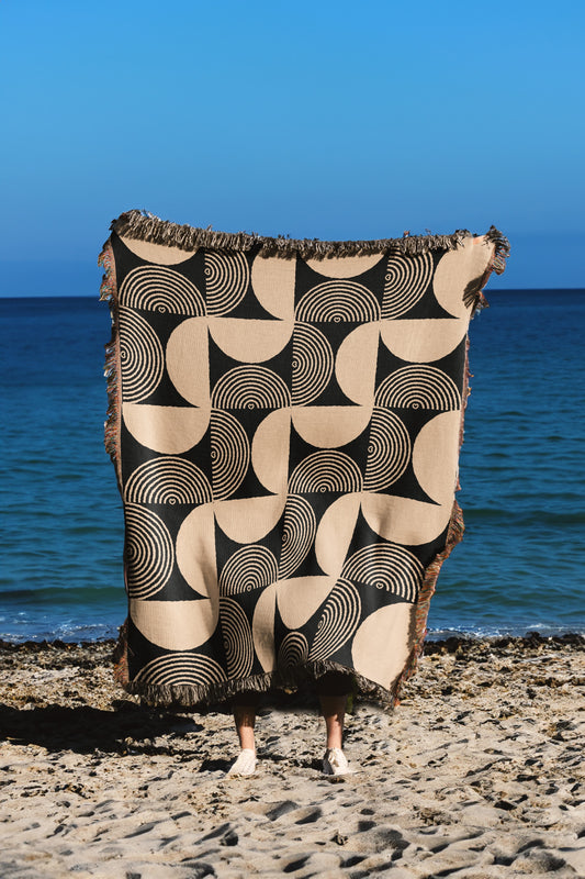 The Coastal Sunset Woven Blanket